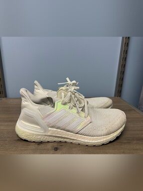 adidas Cream/Iridcent UltraBoost Knit Sneakers youth size 7.5 women’s size 9